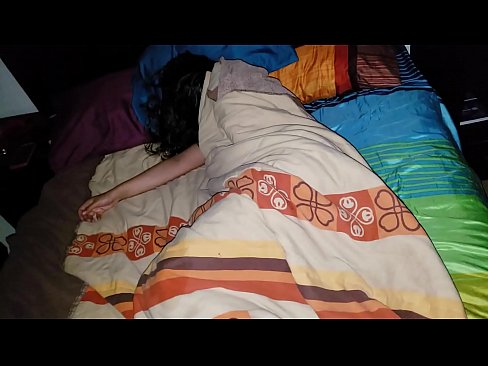 ❤️ Beau-fils réprimandant sa jeune belle-mère pendant qu'elle dort. Sexe at porn fr.taxiporec.top ☑