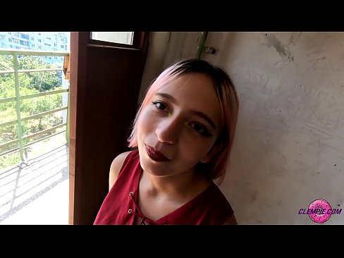 ❤️ Une étudiante sensuelle suce un étranger dans l'Outback - sperme sur son visage Sexe at porn fr.taxiporec.top ☑
